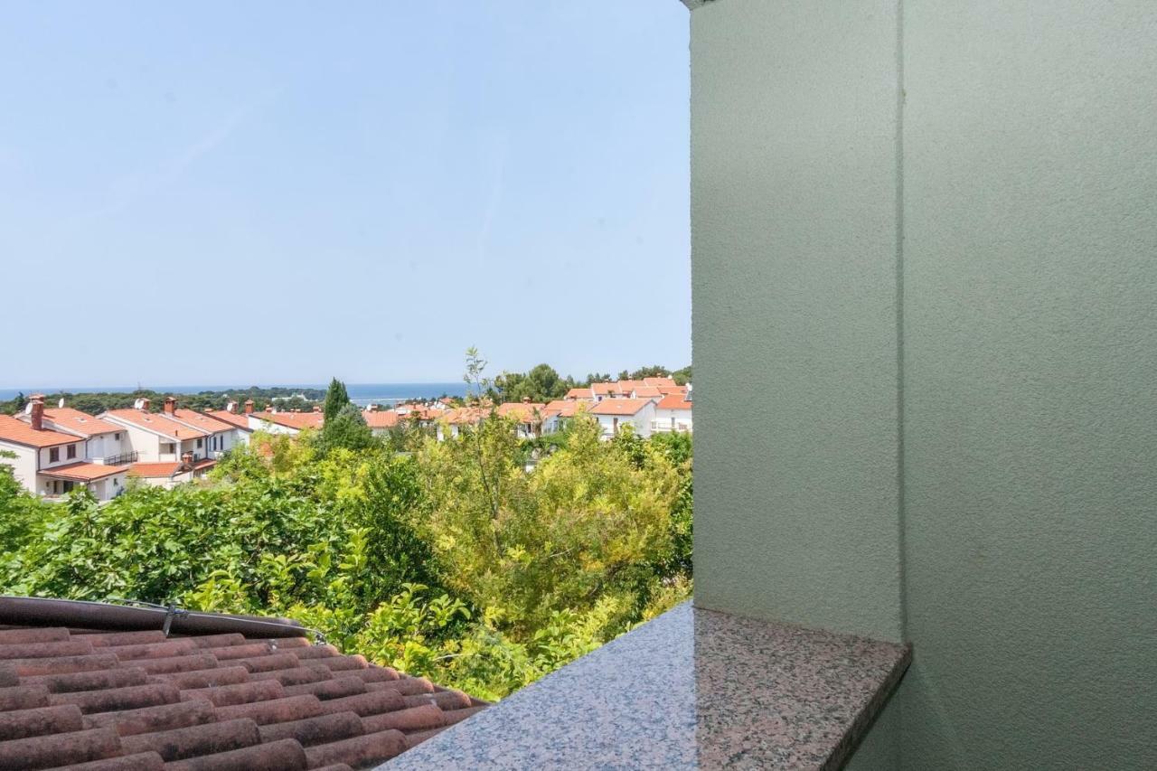 Villa Symphonie Пореч Экстерьер фото